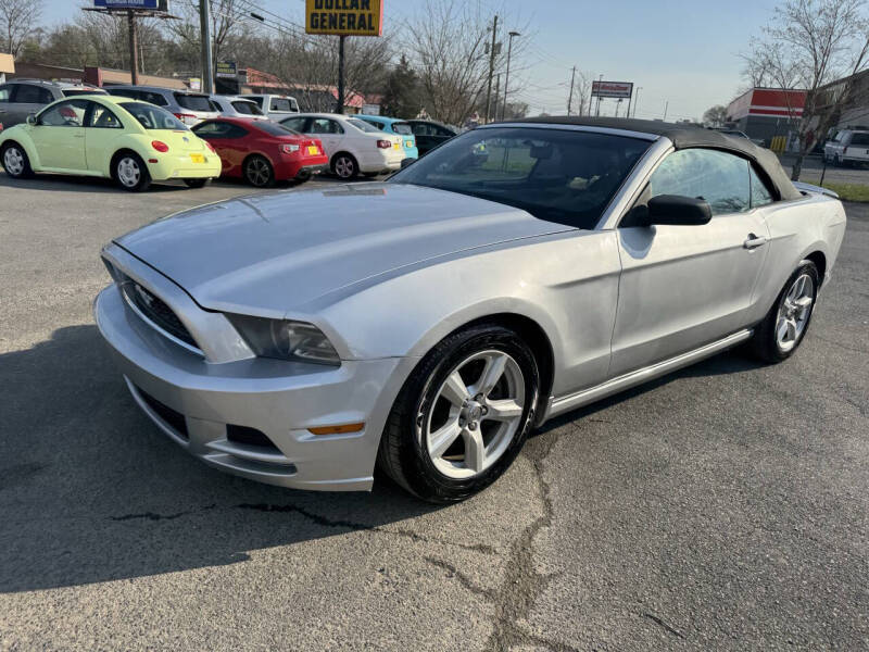 2013 Ford Mustang V6