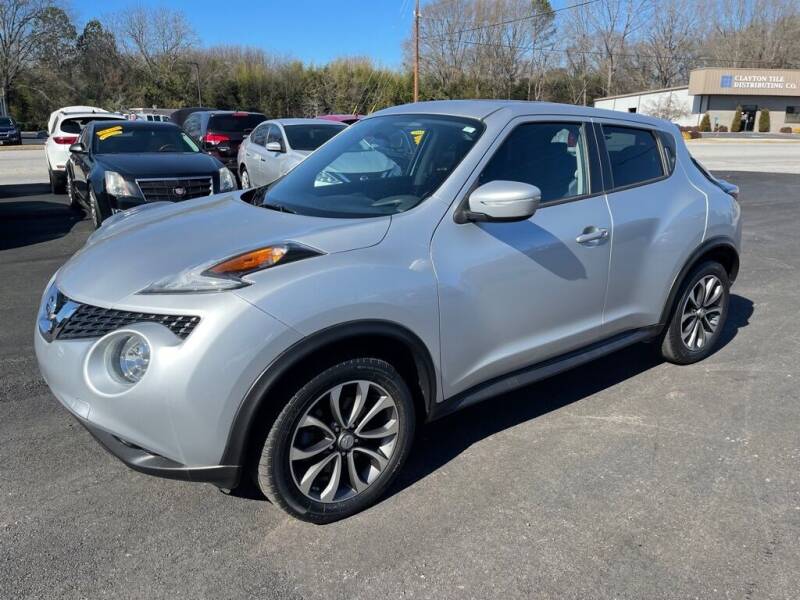 2017 Nissan JUKE for sale at Modern Automotive in Boiling Springs SC