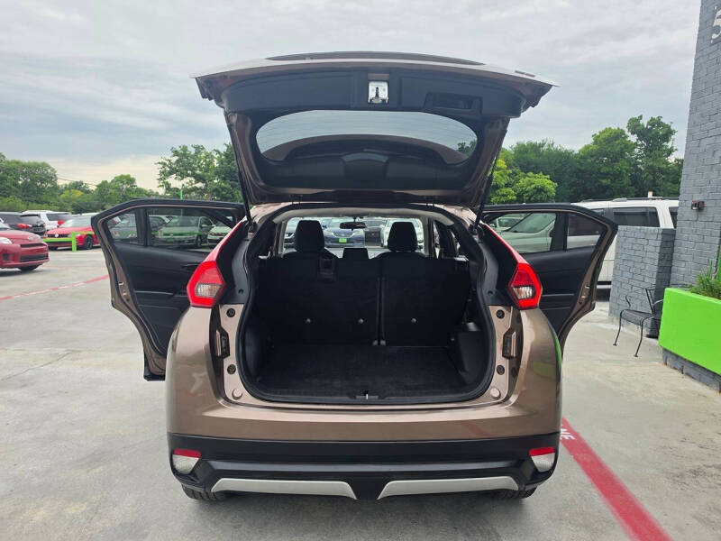 2019 Mitsubishi Eclipse Cross SE