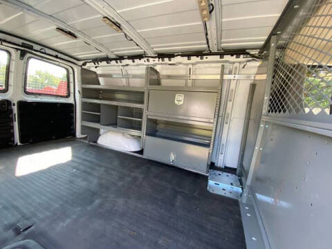 2017 Chevrolet Express 2500