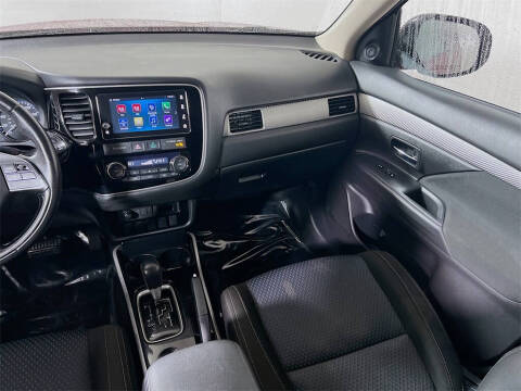 2018 Mitsubishi Outlander SE