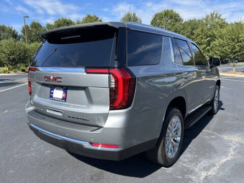 2025 GMC Yukon Elevation