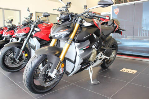 2022 Ducati Streetfighter V4 S for sale at Peninsula Motor Vehicle Group in Oakville NY