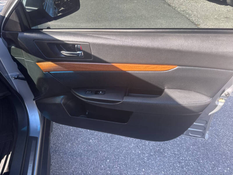 2014 Subaru Outback 2.5i Limited