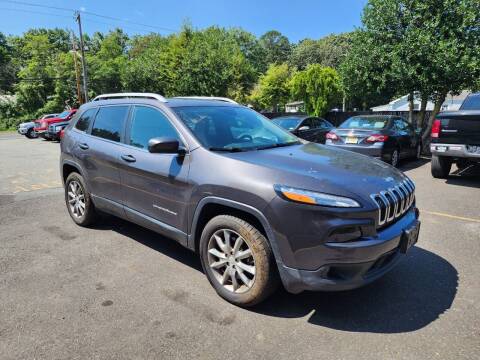 2018 Jeep Cherokee for sale at Central Jersey Auto Trading in Jackson NJ