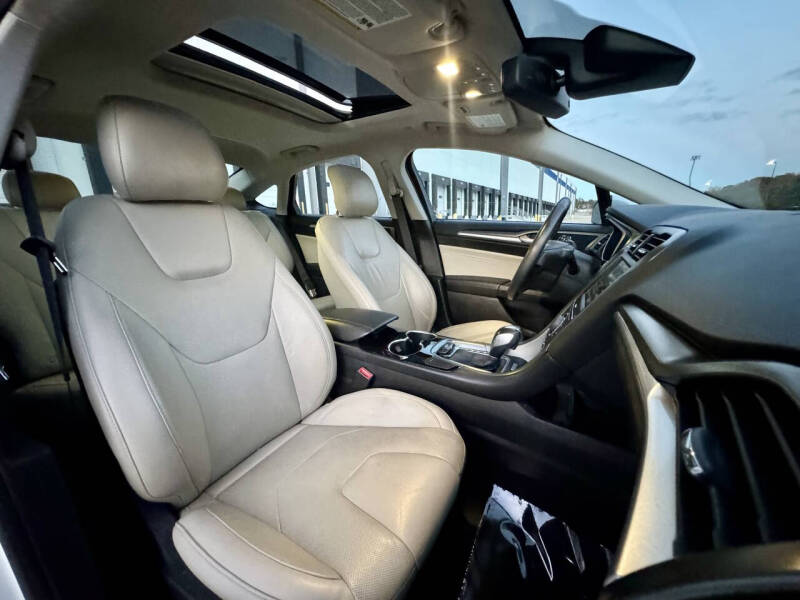 2014 Ford Fusion Hybrid Titanium