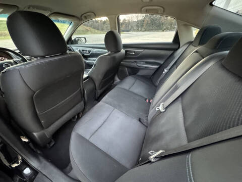 2016 Nissan Altima 2.5 SR