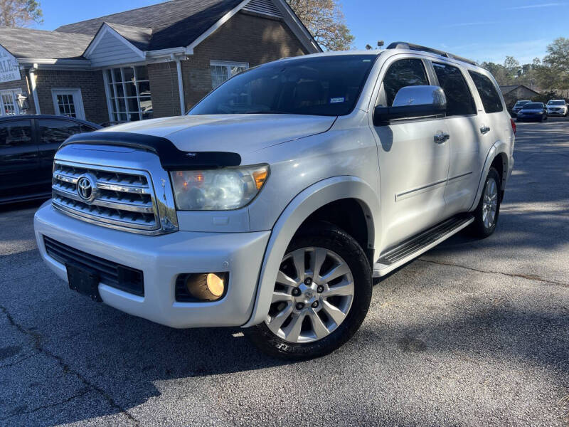 2012 Toyota Sequoia Platinum's photo