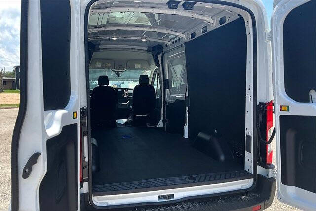 2025 Ford Transit 250