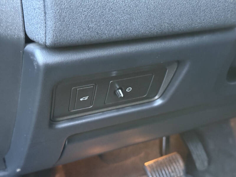 2018 Land Rover Range Rover Evoque SE