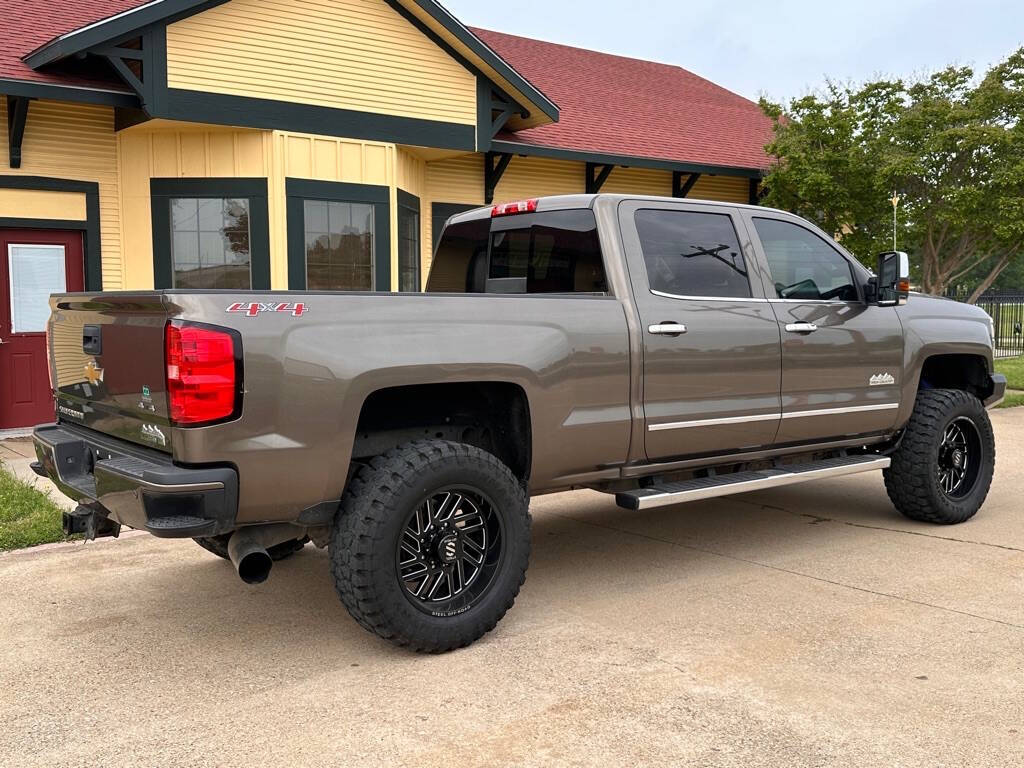 2015 Chevrolet Silverado 2500HD for sale at BANKERS AUTOS in Denton, TX