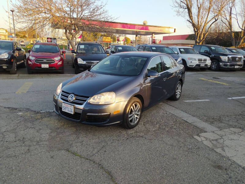2005 Volkswagen Jetta for sale at Blue Eagle Motors in Fremont CA