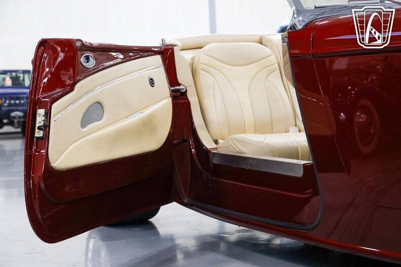 1933 Ford Roadster