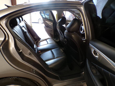 2014 Infiniti Q50