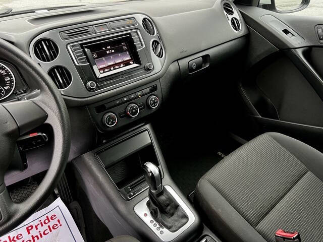 VolkswagenTiguan Limited35