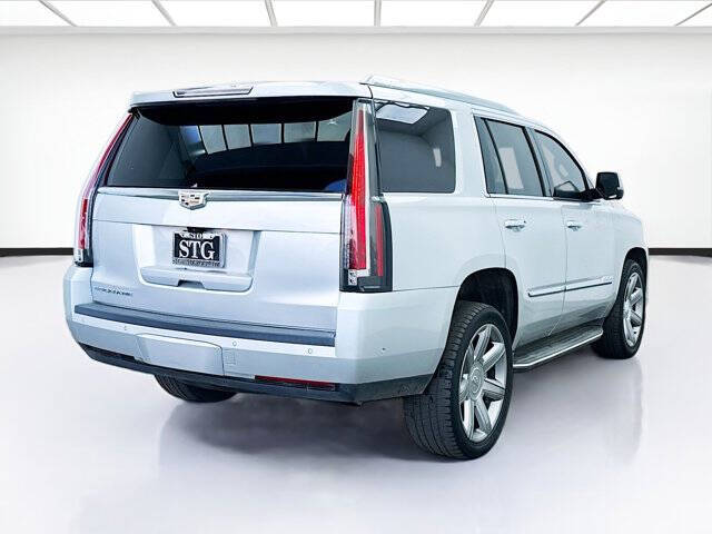 2020 Cadillac Escalade Luxury