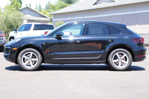 2017 Porsche Macan