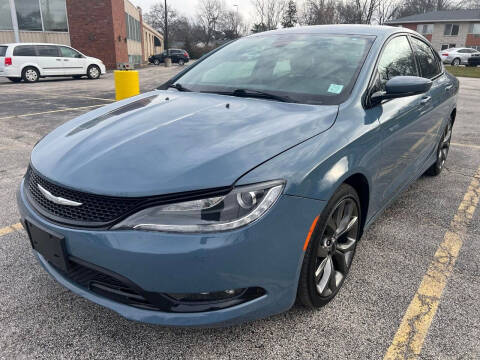 2015 Chrysler 200 for sale at K & B AUTO SALES LLC in Saint Louis MO