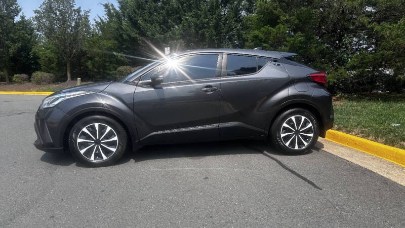 2020 Toyota C-HR LE