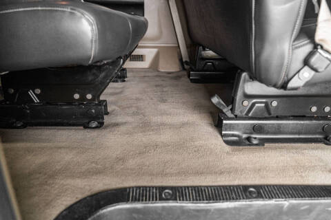 2010 Ford E-Series E-350 SD XLT