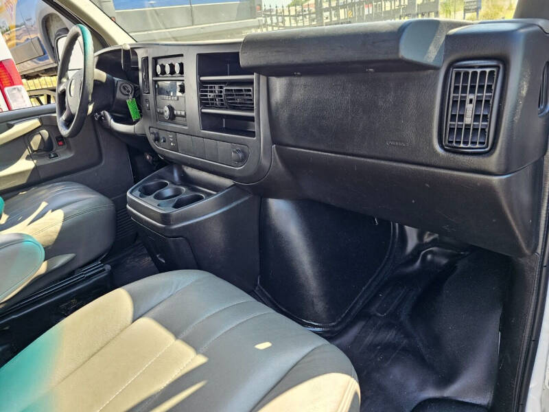 2014 Chevrolet Express 2500