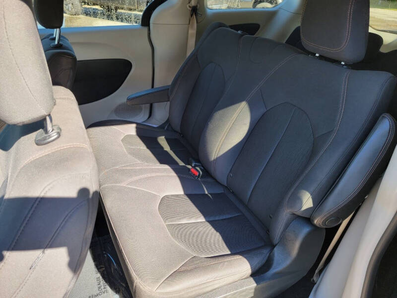 2019 Chrysler Pacifica L