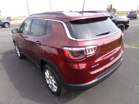 2022 Jeep Compass Latitude Lux