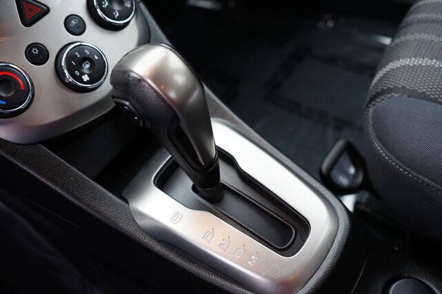 2015 Chevrolet Sonic LT Auto