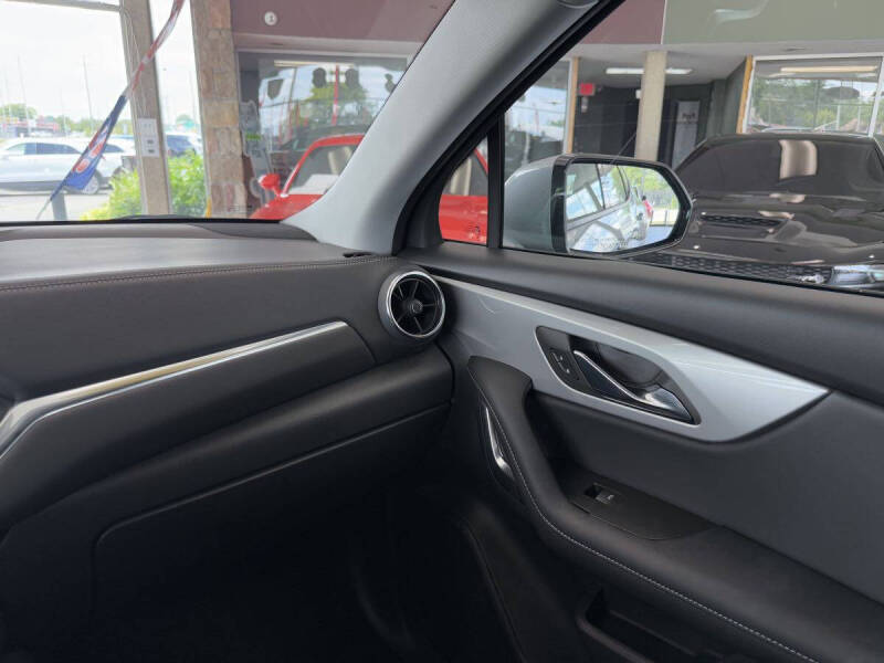 2025 Chevrolet Blazer LT