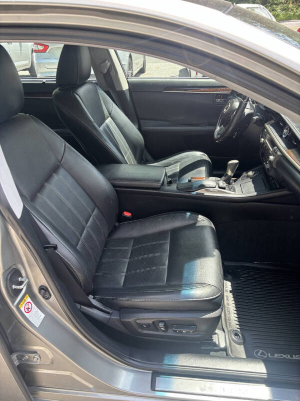 2016 Lexus ES 350