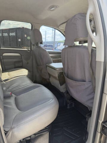 2004 Dodge Ram 2500 SLT