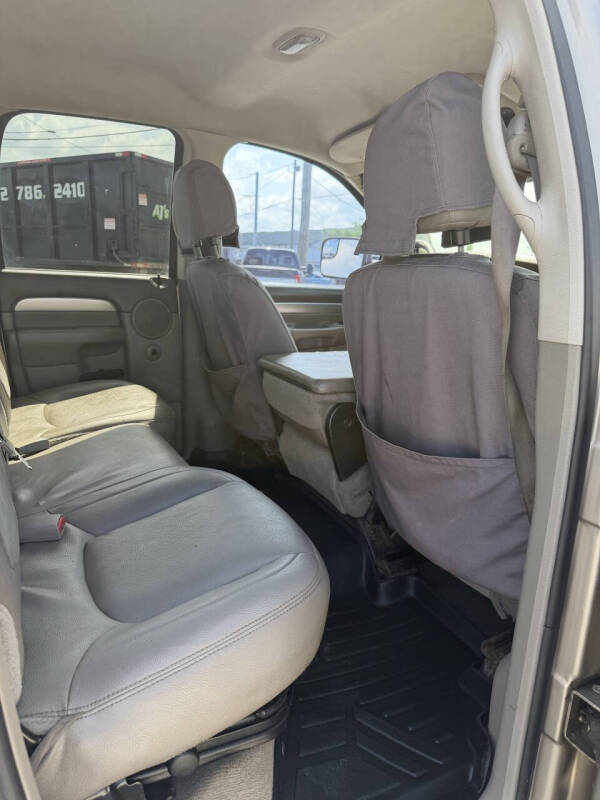 2004 Dodge Ram 2500 SLT