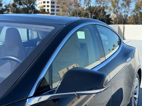 2016 Tesla Model S