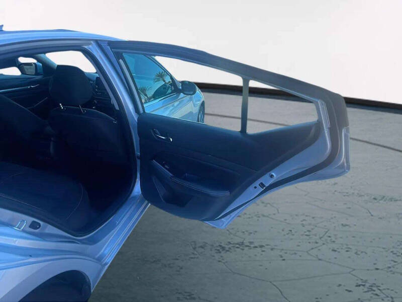 2021 Nissan Altima 2.5 SV