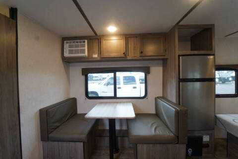 2024 Sunset Park RV Sun-Lite 19 RB