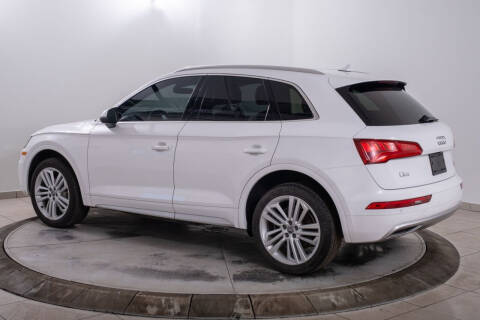 2018 Audi Q5 2.0T quattro Premium Plus