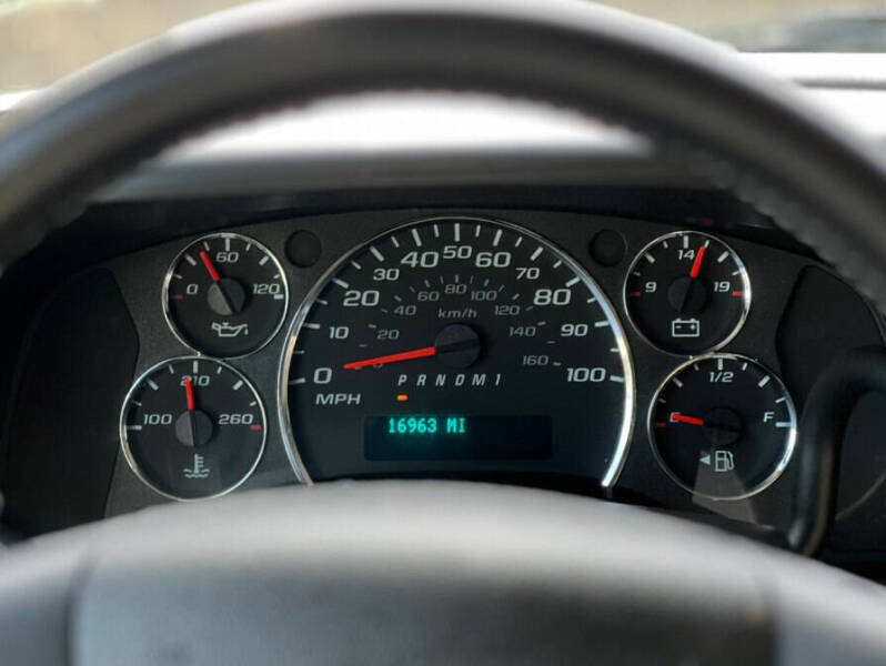 2023 GMC Savana 2500