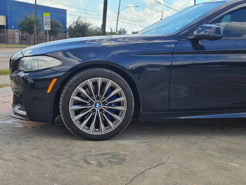 2012 BMW 5 Series 550i