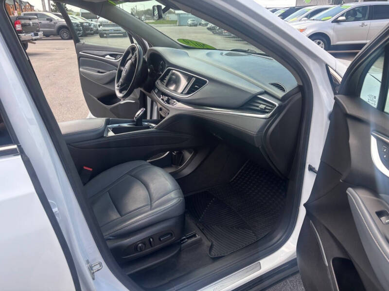 2019 Buick Enclave Essence