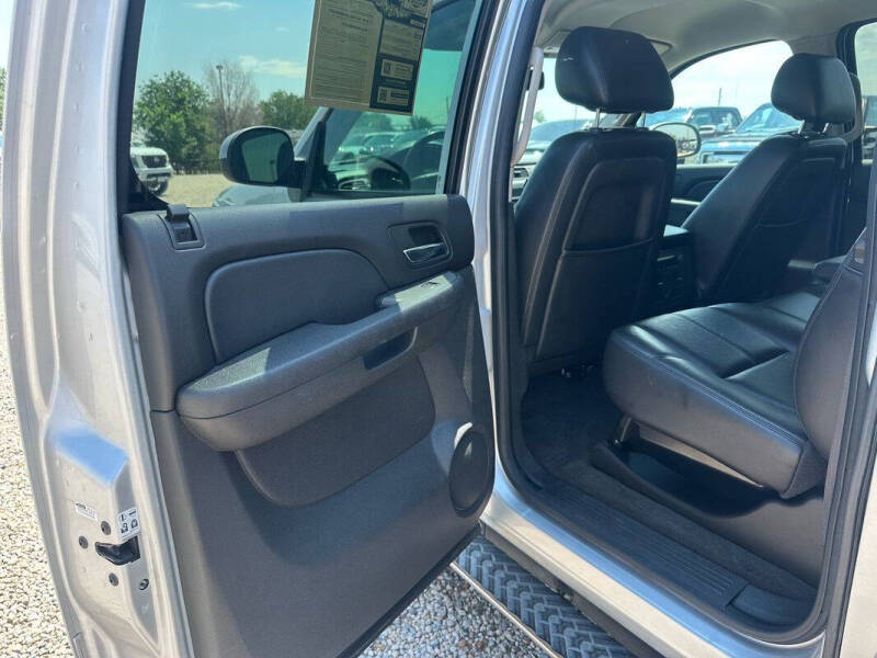 2012 Chevrolet Avalanche LT