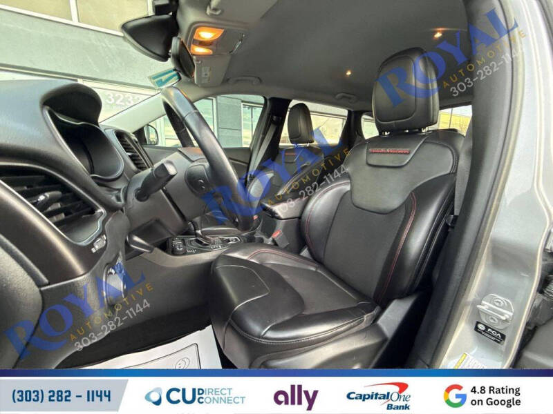 2021 Jeep Cherokee Trailhawk