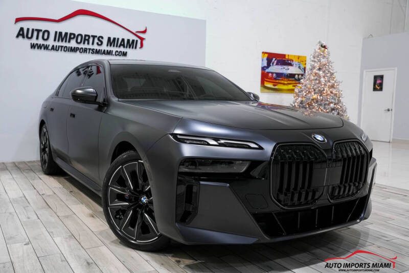 2025 BMW 7 Series 740i