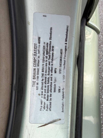 2010 Toyota Sienna XLE