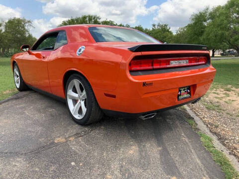 2008 Dodge Challenger SRT8