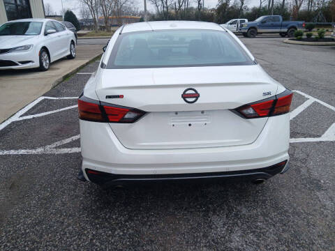 2020 Nissan Altima 2.5 SR