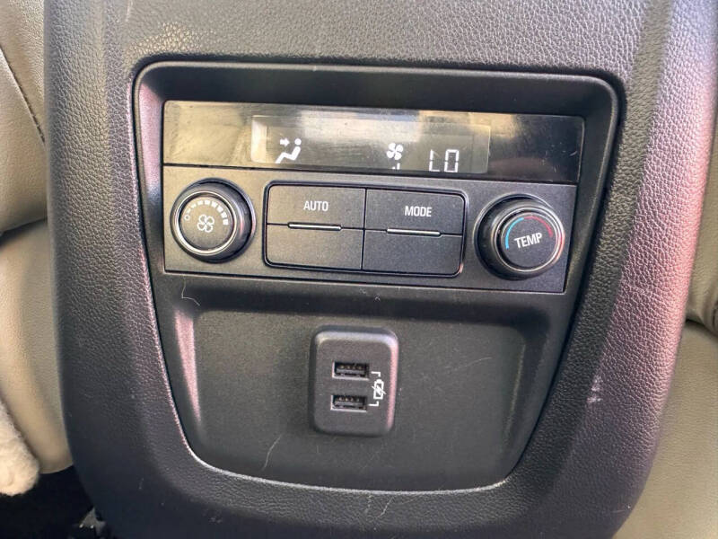 2019 Buick Enclave Essence