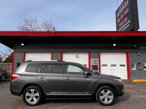 2013 Toyota Highlander for sale at Autoplex MKE in Milwaukee WI