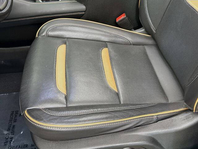 2023 GMC Yukon XL AT4