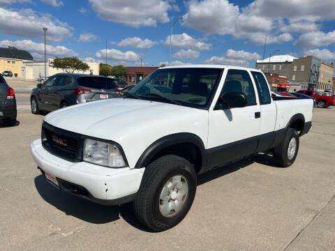 2000 GMC Sonoma for sale at Spady Used Cars in Holdrege NE