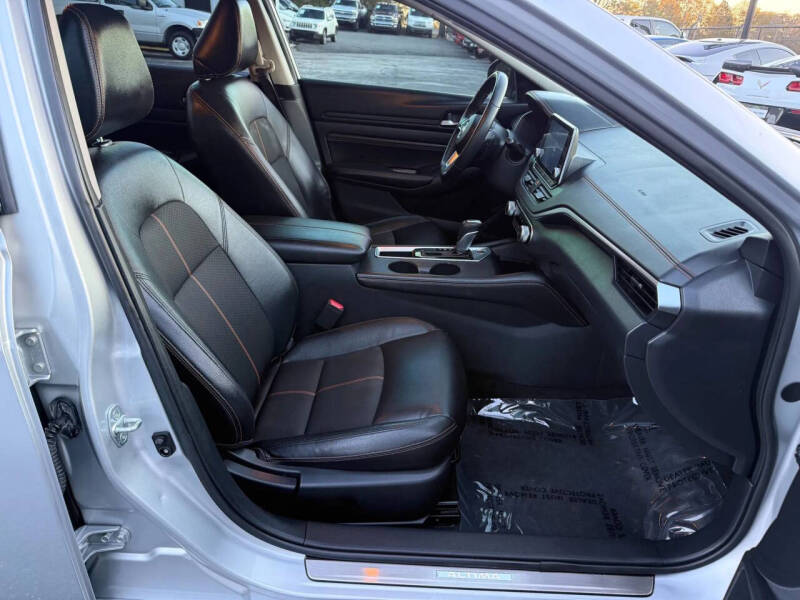 2020 Nissan Altima 2.5 SR